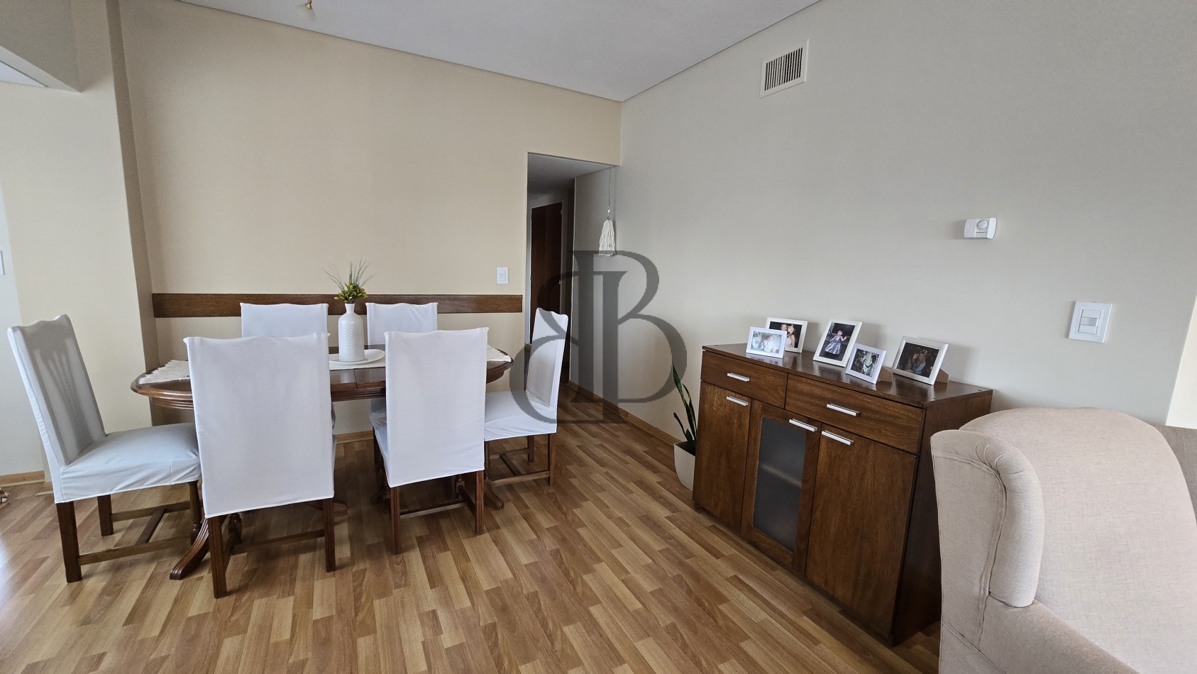 DEPTO EN VENTA 3 DORM CENTRICO