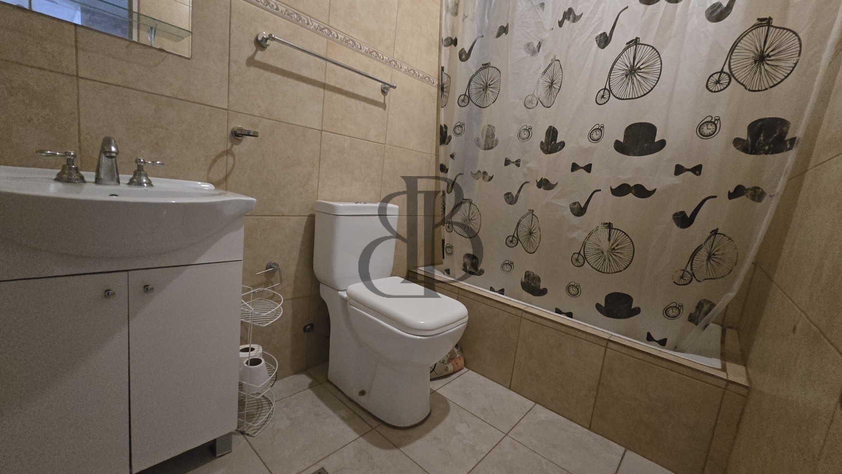 CASA EN VENTA BARRIO LOS BRETES