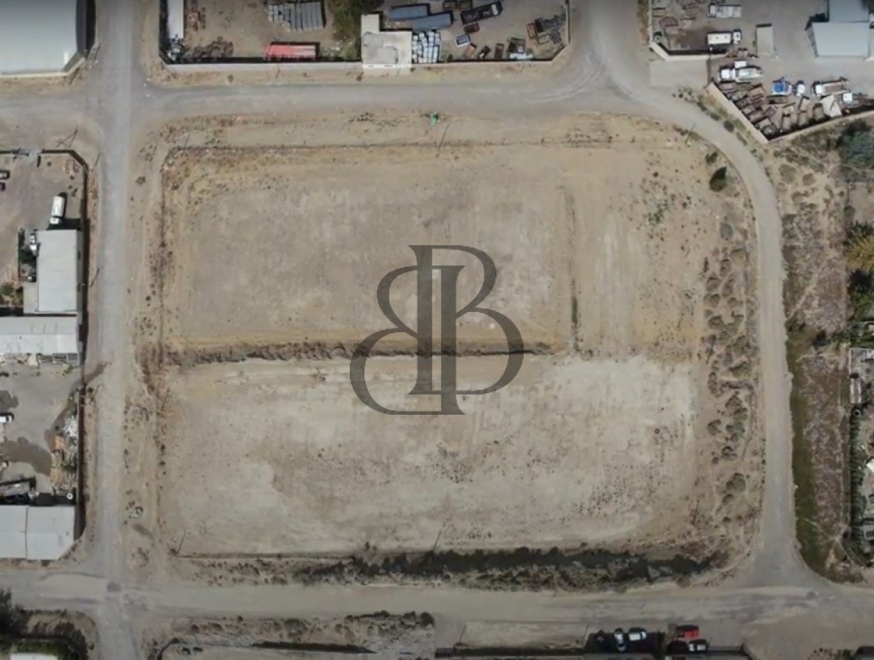 TERRENO EN ALQUILER EN BARRIO INDUSTRIAL