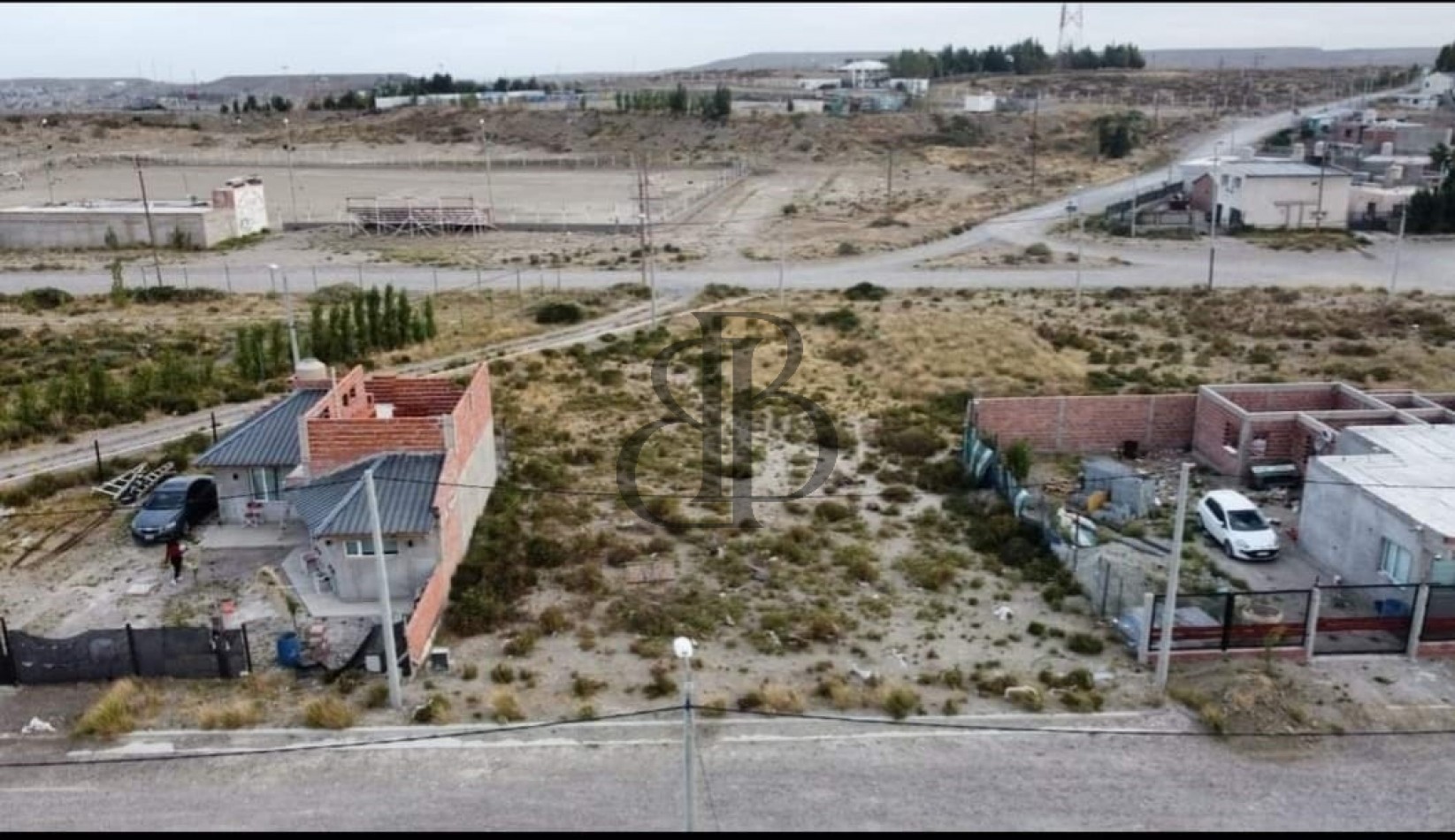 TERRENO EN VENTA 3 PINOS