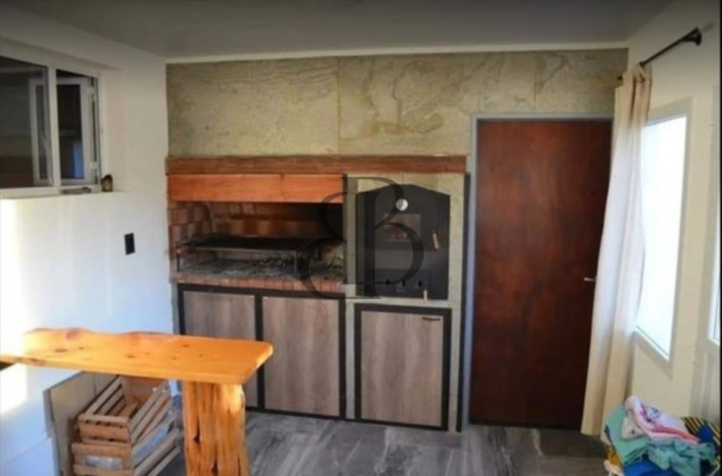 CASA EN VENTA 2 PLANTAS 3 DORM ZONA SUR