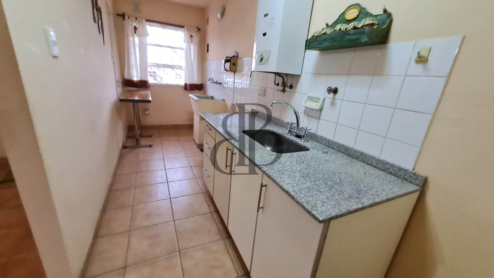 CASA EN VENTA EN B° ISIDRO LABRADOR