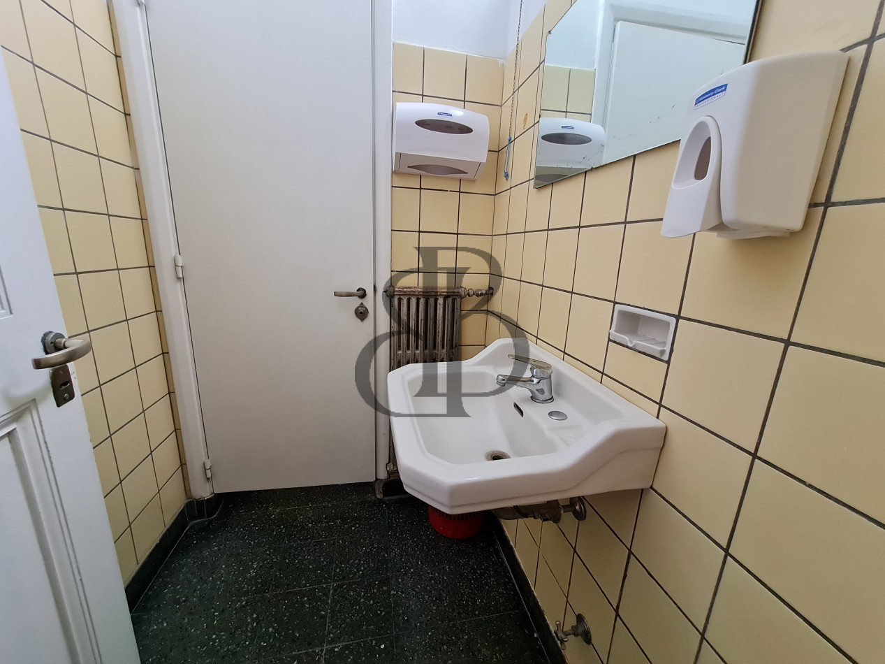 OFICINA EN VENTA EDIFICIO AGRICOLA