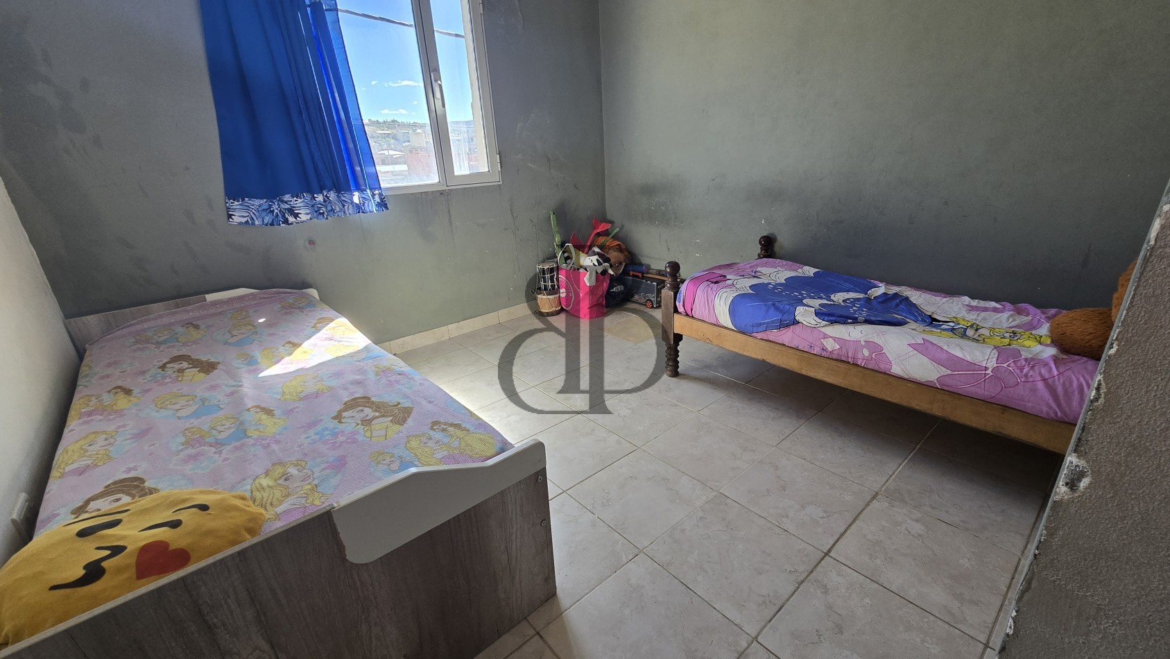 CASA EN VENTA BARRIO LOS BRETES