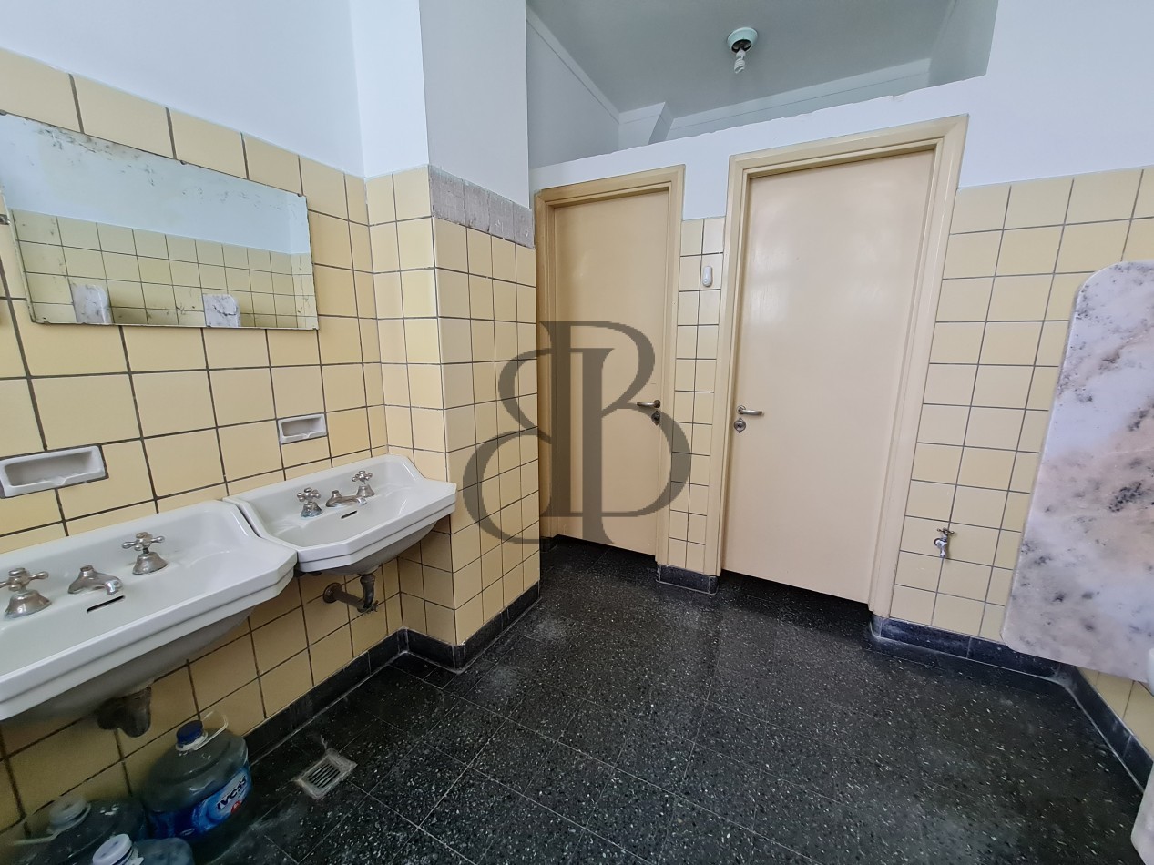 OFICINA EN VENTA EDIFICIO AGRICOLA
