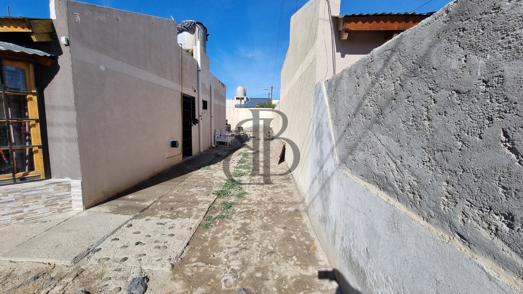 CASA EN VENTA ABEL AMAYA 